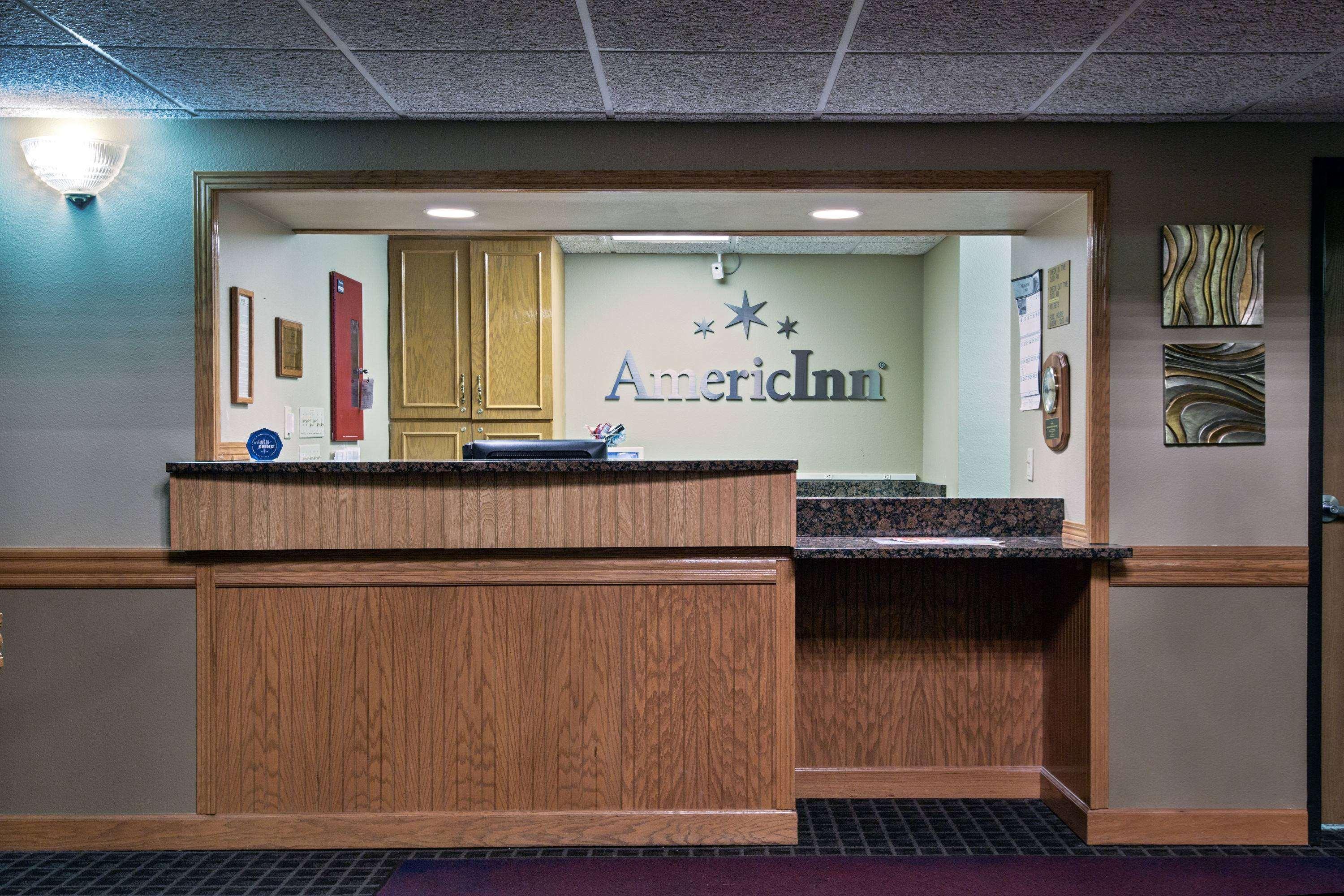 Americinn By Wyndham Grundy Center Εξωτερικό φωτογραφία