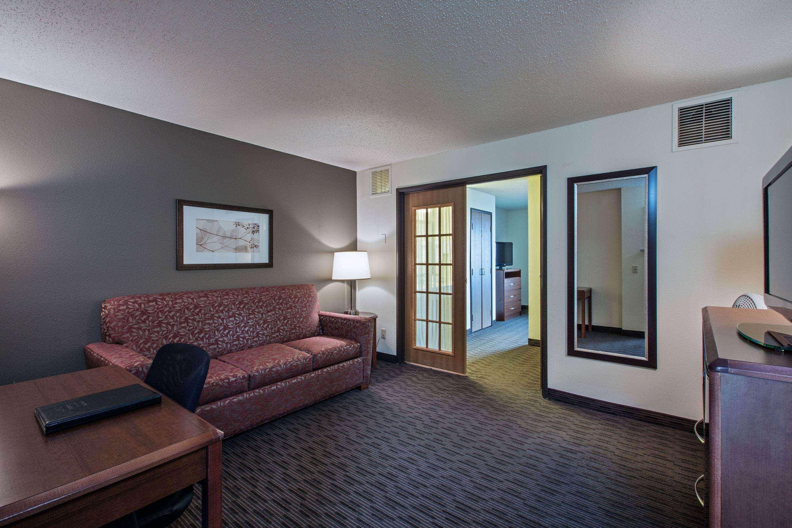 Americinn By Wyndham Grundy Center Εξωτερικό φωτογραφία