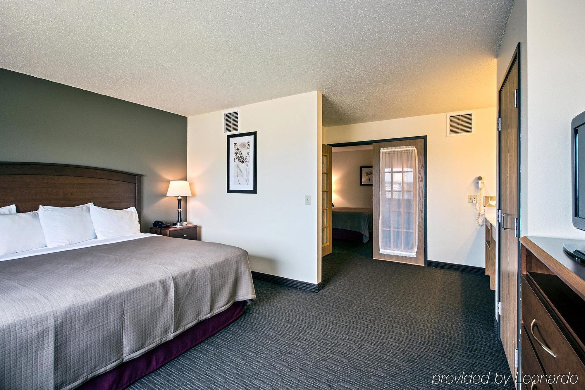 Americinn By Wyndham Grundy Center Εξωτερικό φωτογραφία